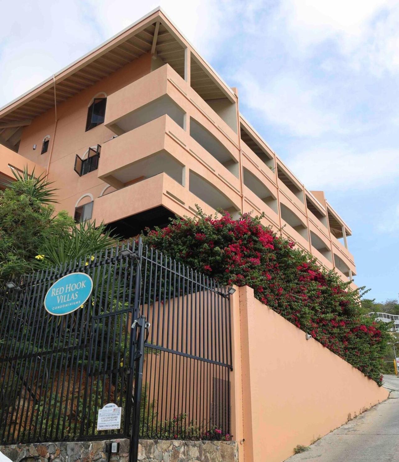 Couples Getaway 1Bed 1Bath Condo In Red Hook Nazareth المظهر الخارجي الصورة