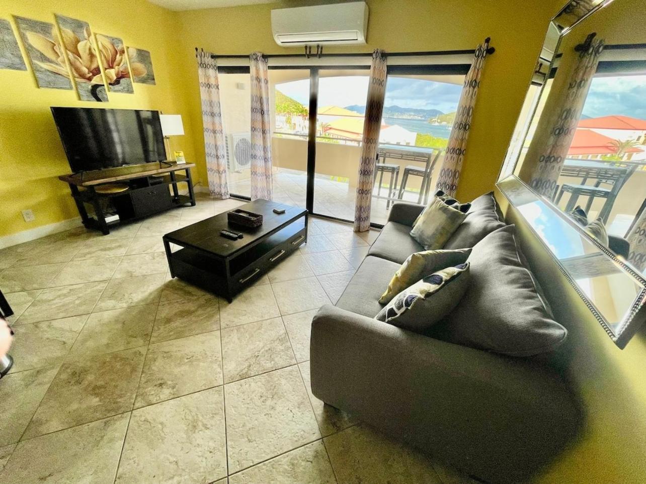 Couples Getaway 1Bed 1Bath Condo In Red Hook Nazareth المظهر الخارجي الصورة